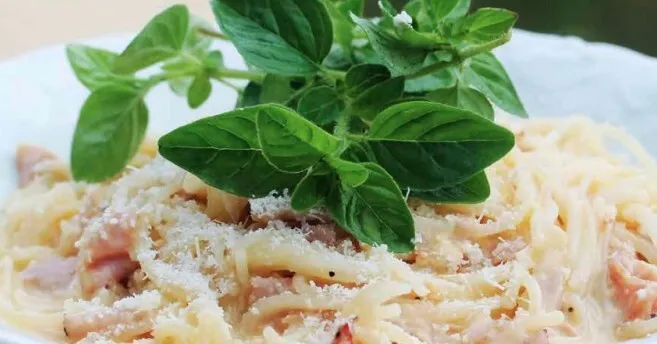 pasta joulukinkun tähteistä