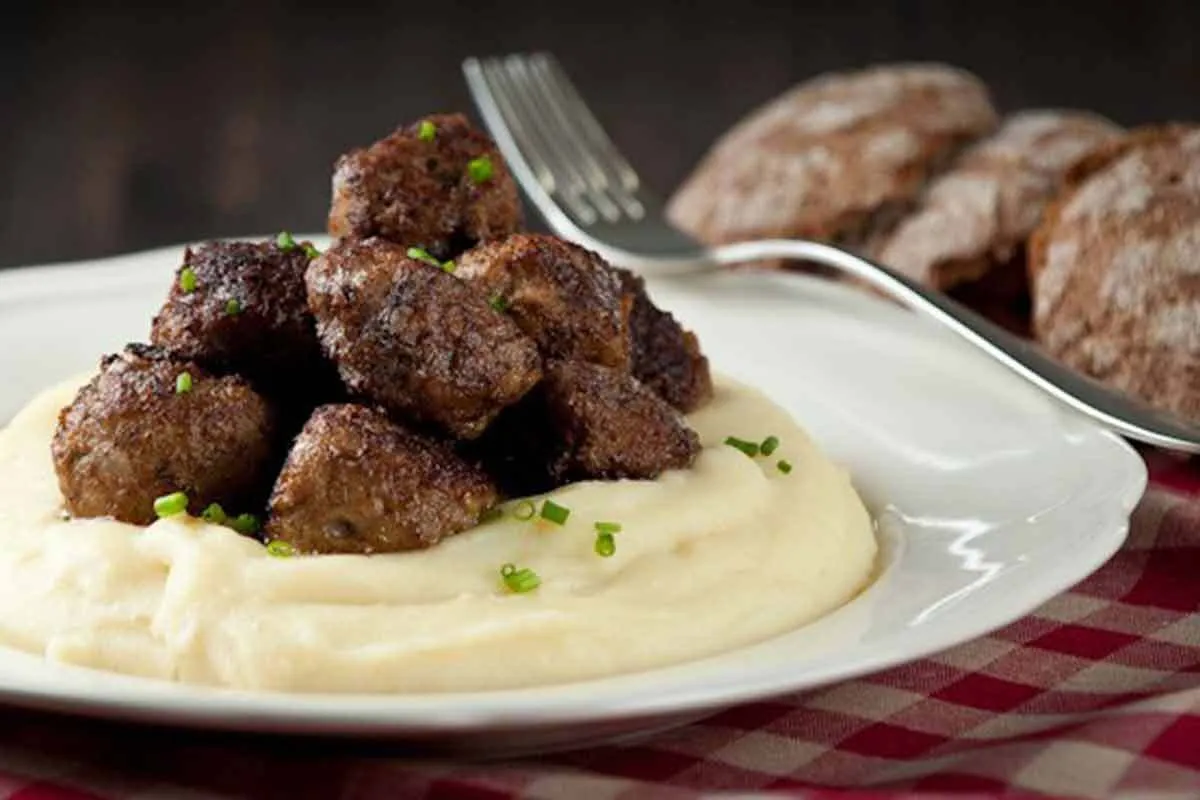 Köttbullar