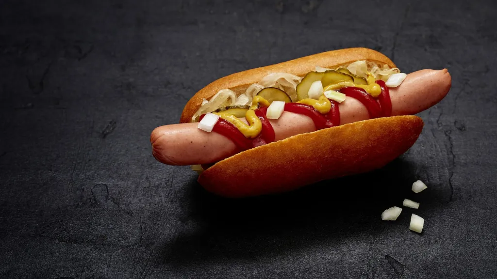 Klassinen hot dog