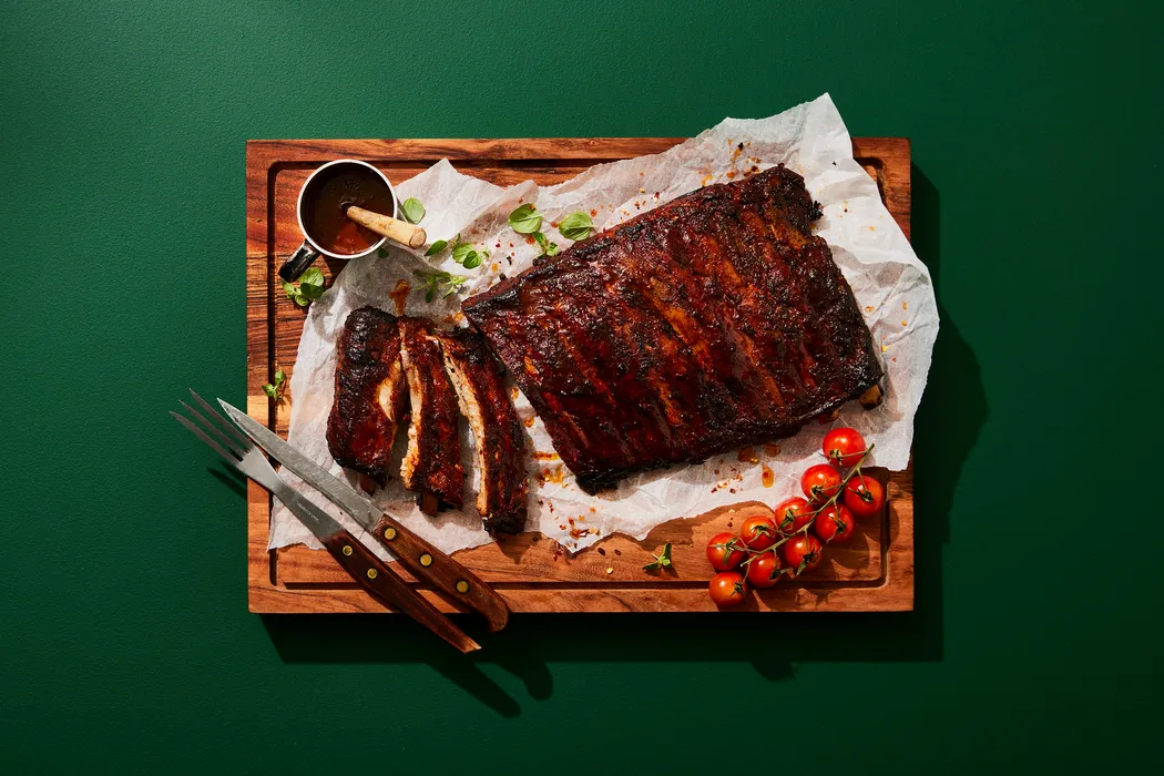 Maatiaispossun kypsä spare ribs BBQ n. 900 g
