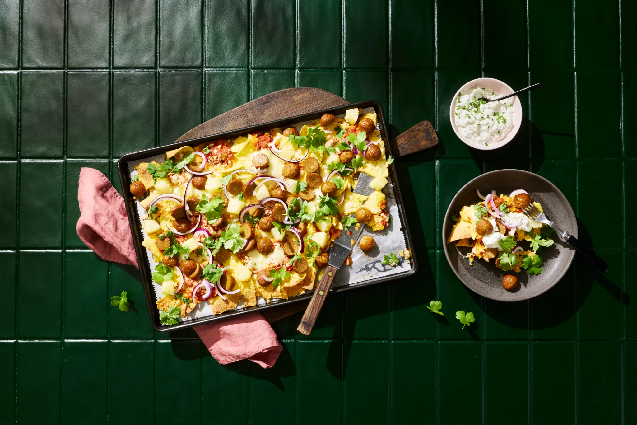 Lihapulla-nachopelti