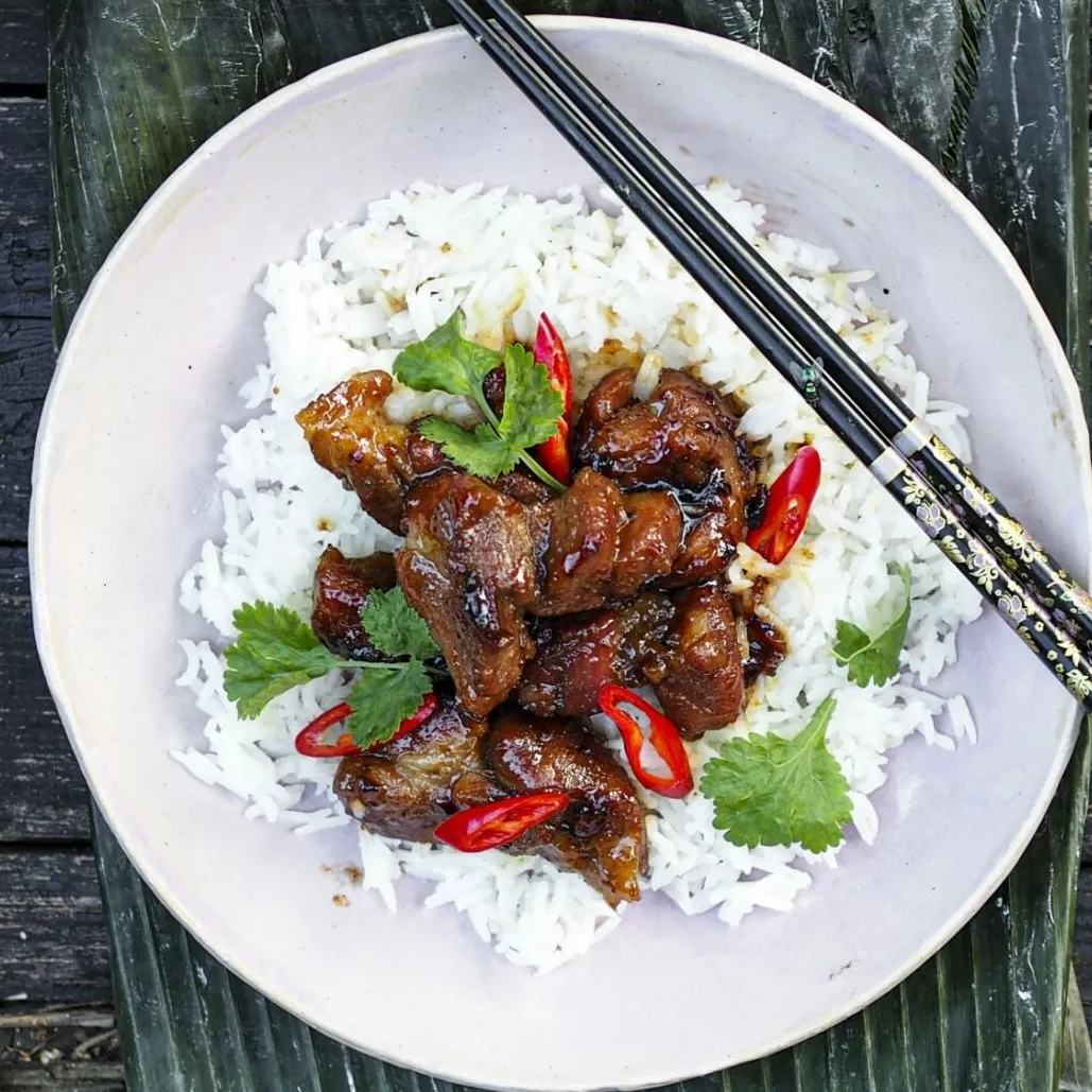 Karamellipossua ja riisiä