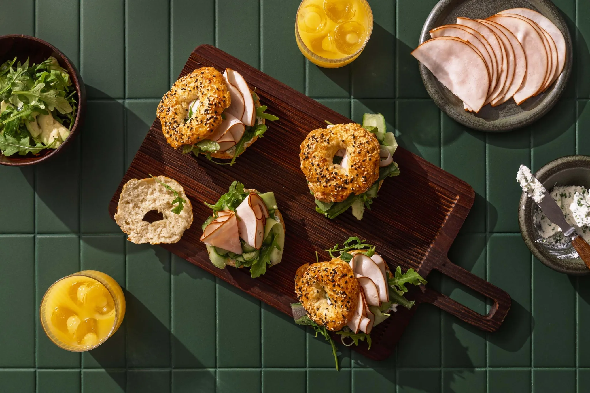 Kycklingfyllda kesobagels